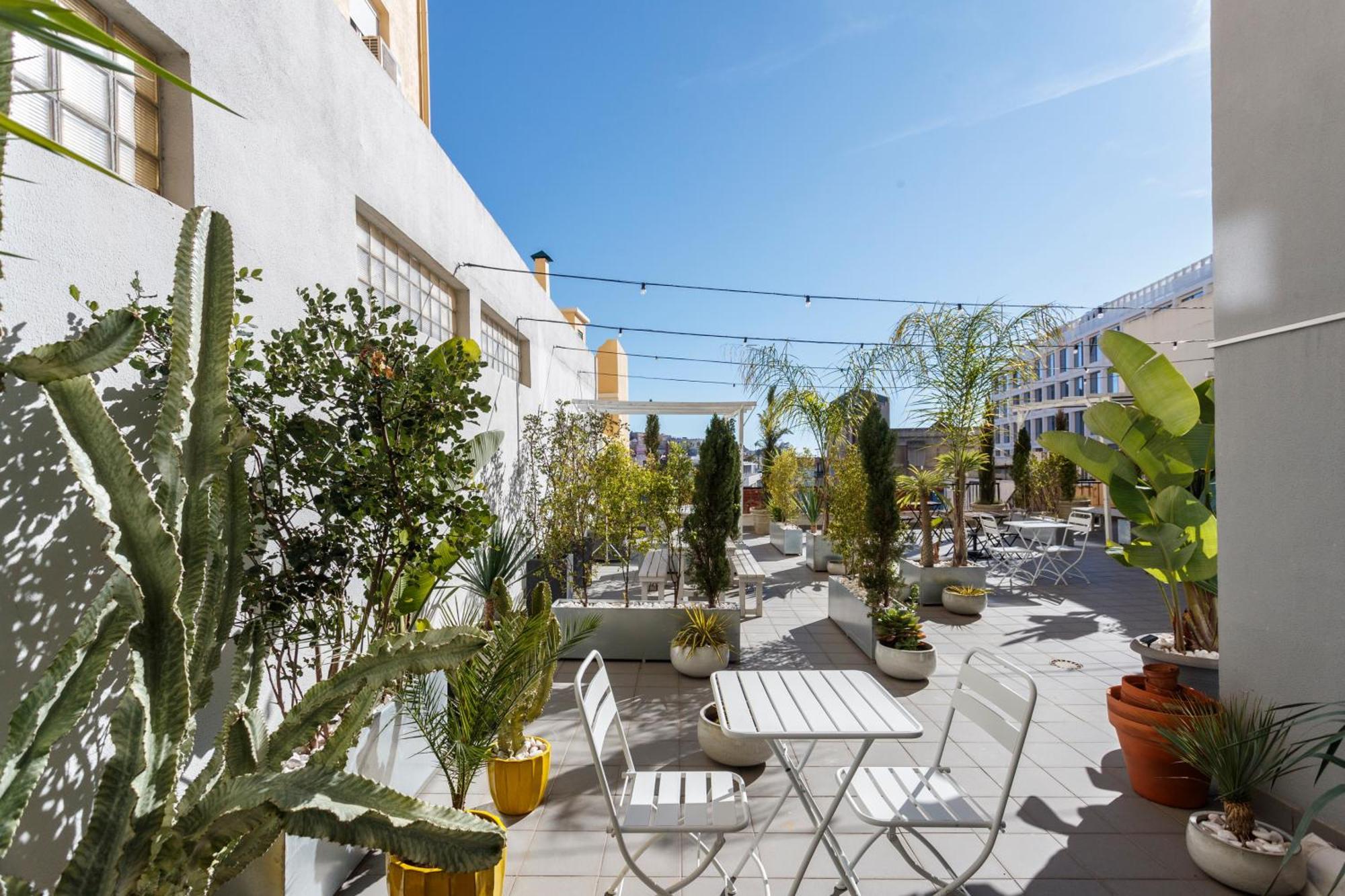 Expresso Martinis In Lisbon By Misha'S Place 4C Lisboa Exterior foto