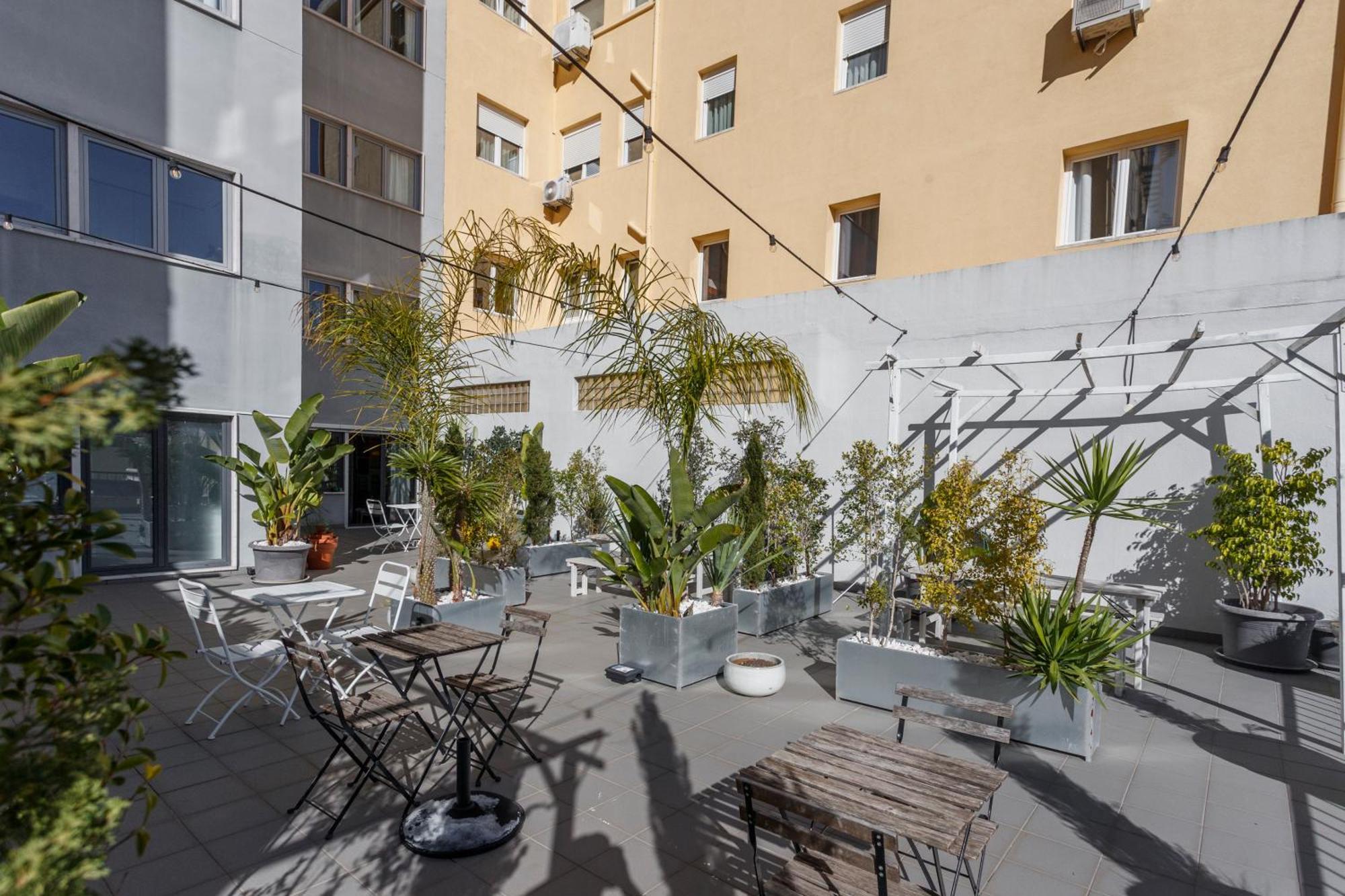 Expresso Martinis In Lisbon By Misha'S Place 4C Lisboa Exterior foto